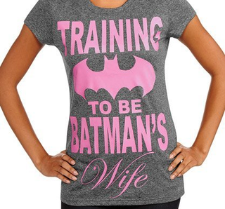 Illustration for article titled DC Comics Responds to Sexist T-Shirts, Is Super Sorry